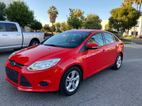 2013 Ford Focus for sale at Trade In Auto Sales in Van Nuys CA