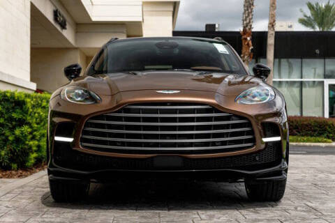 2025 Aston Martin DBX 707