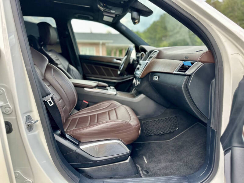 2015 Mercedes-Benz GL-Class GL 63 AMG