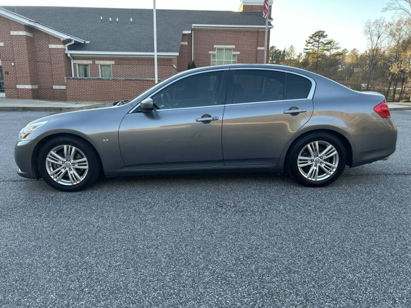 2015 Infiniti Q40