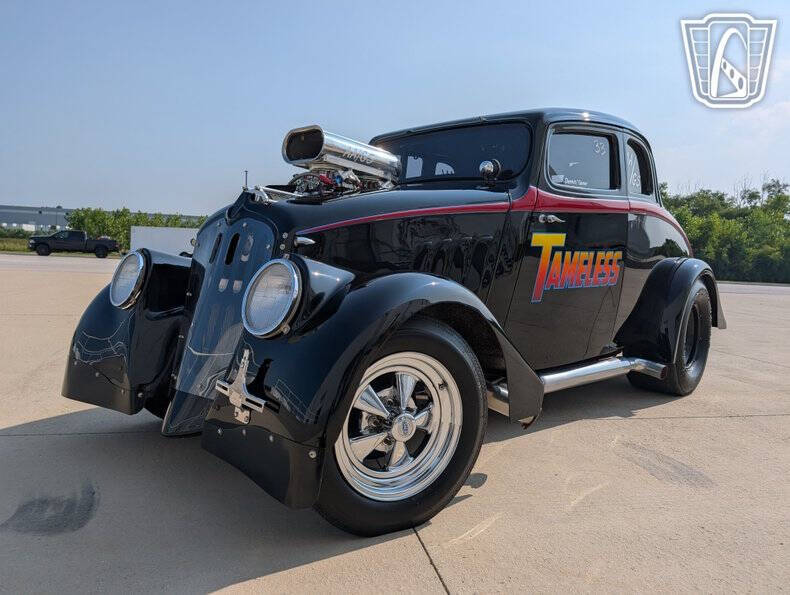 1933 Willys Coupe