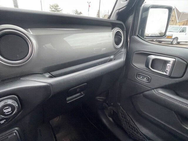 2020 Jeep Gladiator Overland