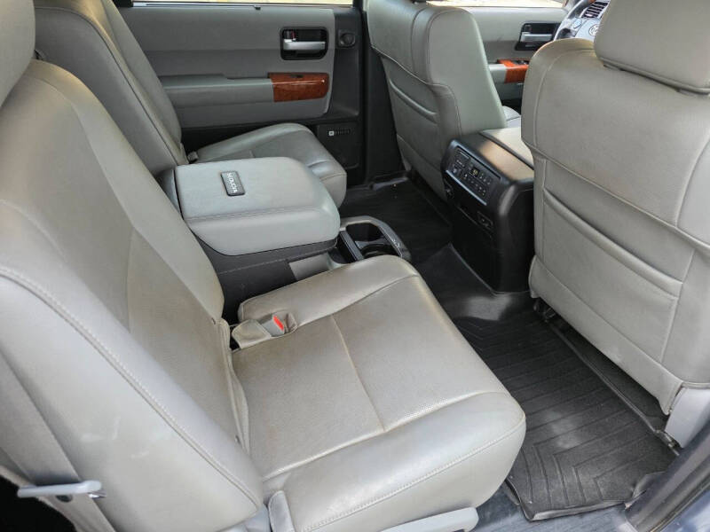 2019 Toyota Sequoia Platinum