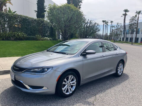 2015 Chrysler 200 for sale at Trade In Auto Sales in Van Nuys CA