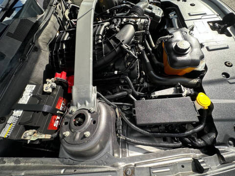 2014 Ford Mustang V6