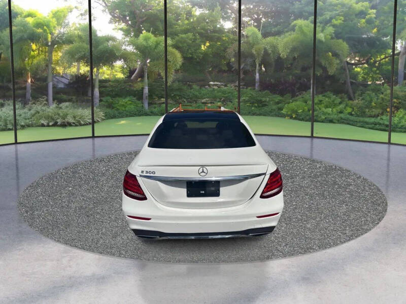 2019 Mercedes-Benz E-Class E 300