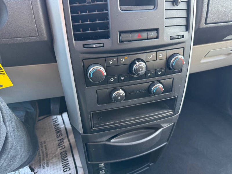 2010 Dodge Grand Caravan SE