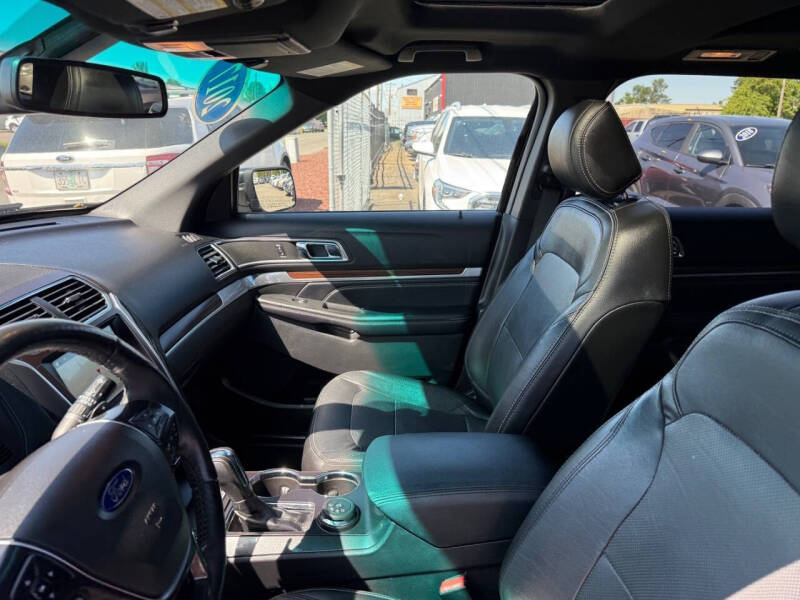 2017 Ford Explorer Limited