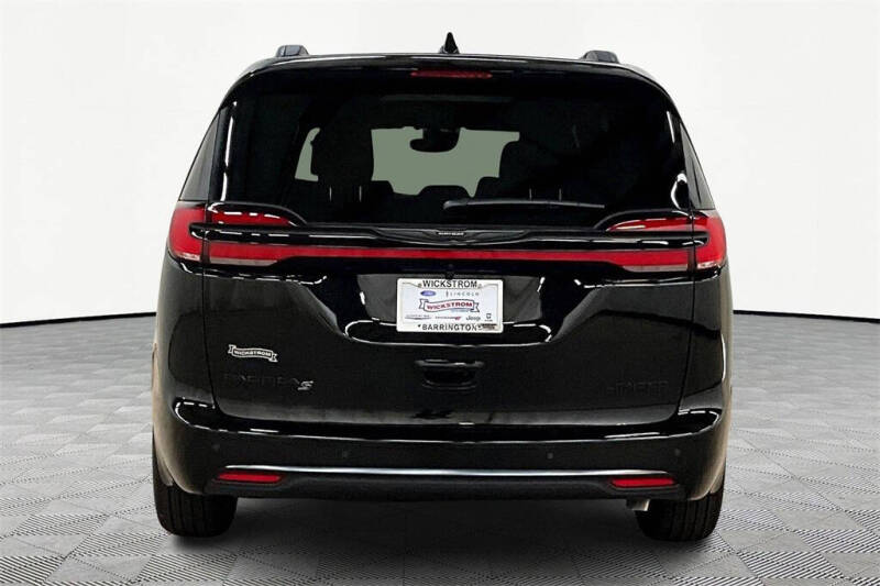 2026 Chrysler Pacifica Limited