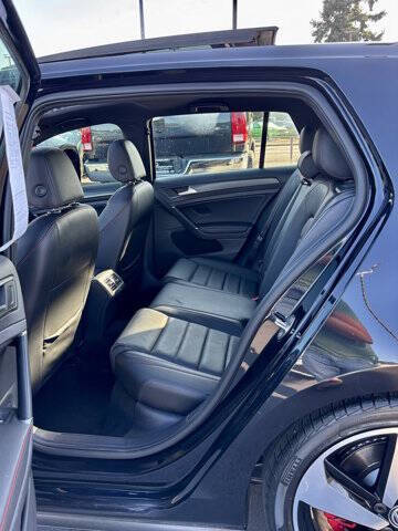 2019 Volkswagen Golf GTI SE