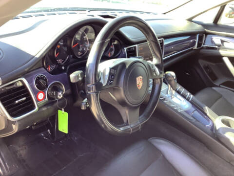 2012 Porsche Panamera