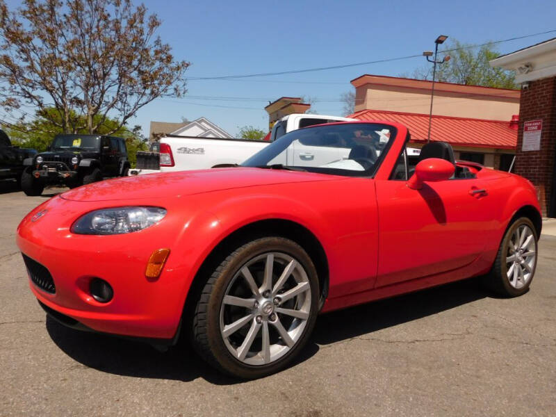 2007 Mazda MX-5 Miata for sale at Delaware Auto Sales in Delaware OH
