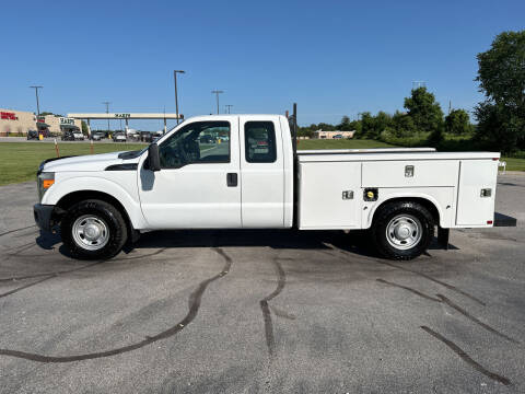 2011 Ford F-250 Super Duty for sale at V Automotive in Harrison AR