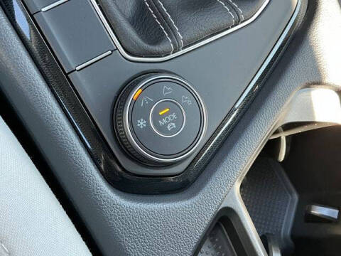 2025 Volkswagen Taos S 4Motion