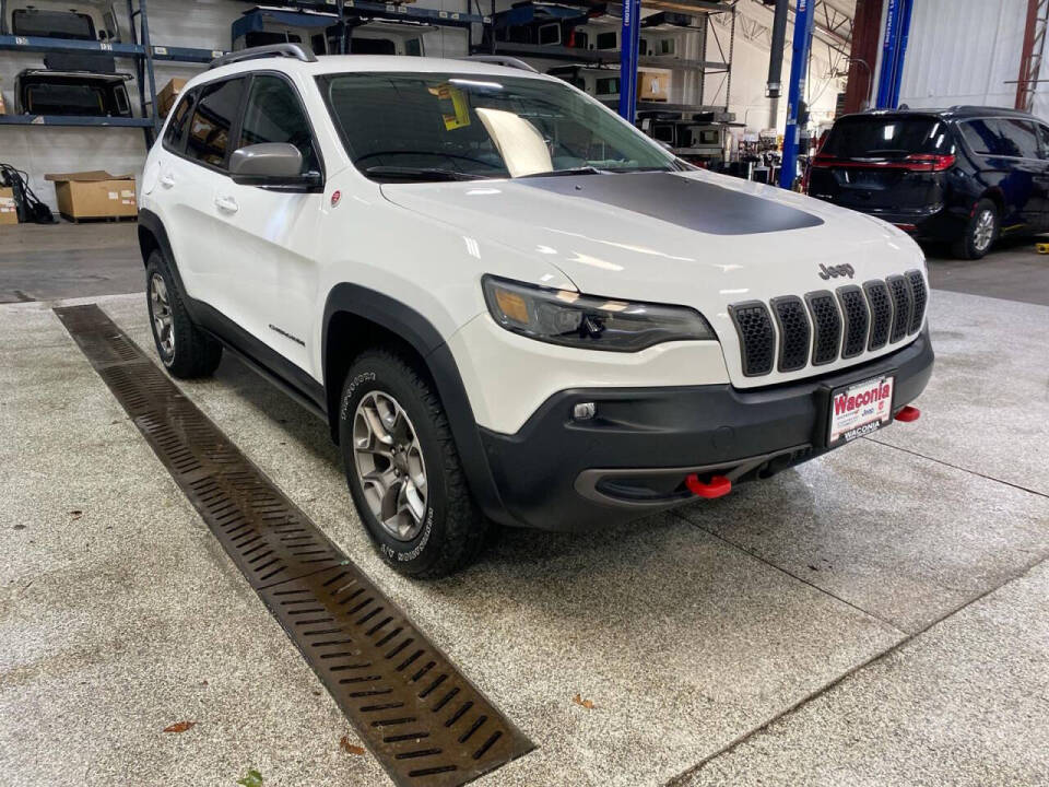 2020 Jeep Cherokee for sale at Victoria Auto Sales in Victoria, MN