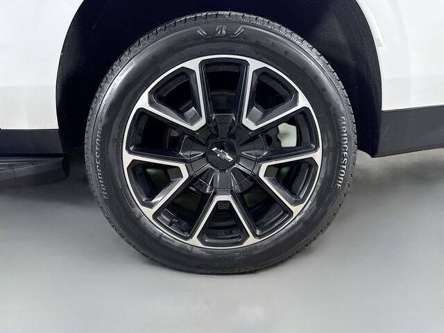 2021 Chevrolet Suburban RST