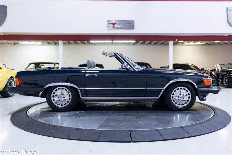 1986 Mercedes-Benz 560-Class 3