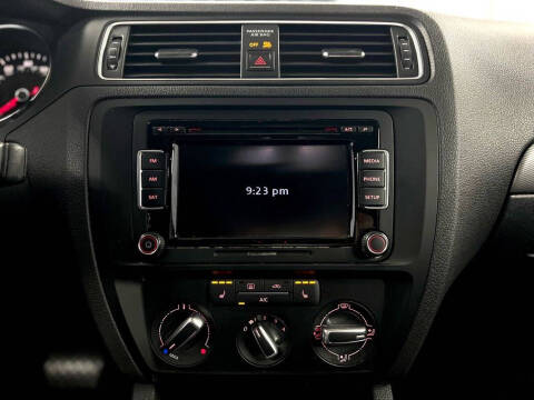 2015 Volkswagen Jetta