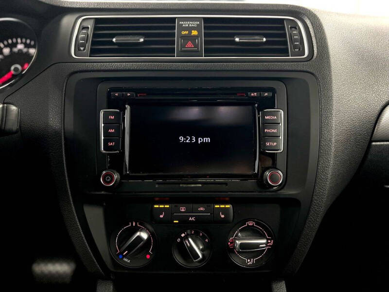 2015 Volkswagen Jetta