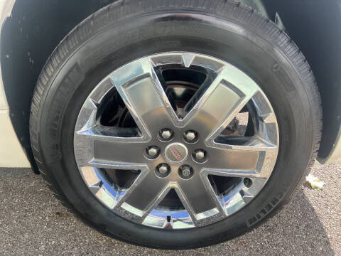 2012 GMC Acadia Denali