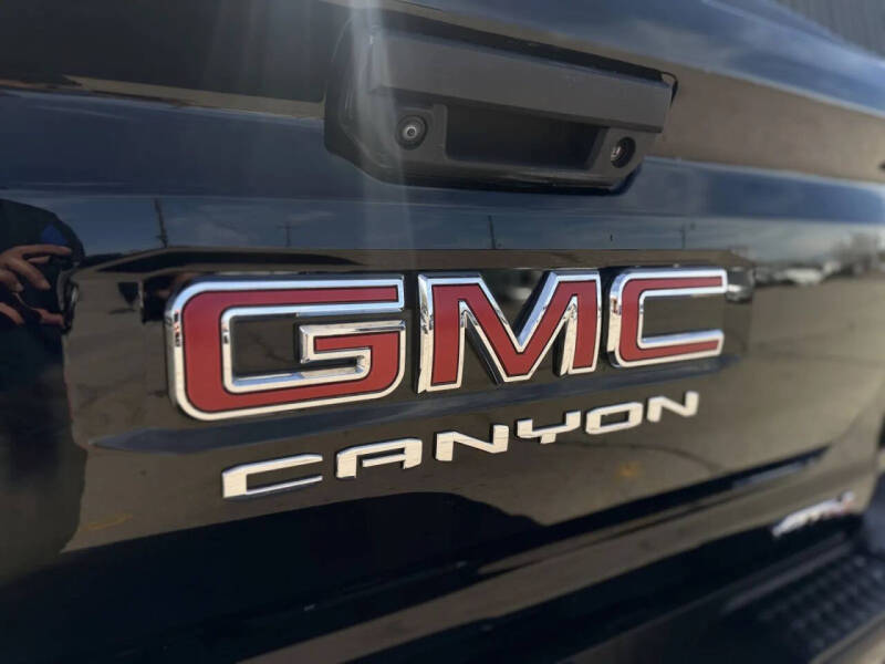 2023 GMC Canyon AT4