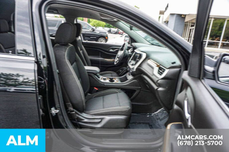 2022 GMC Acadia SLE