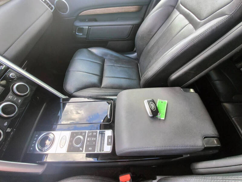 2017 Land Rover Discovery HSE