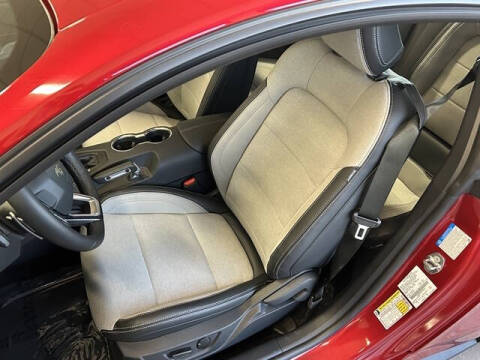 2024 Ford Mustang EcoBoost