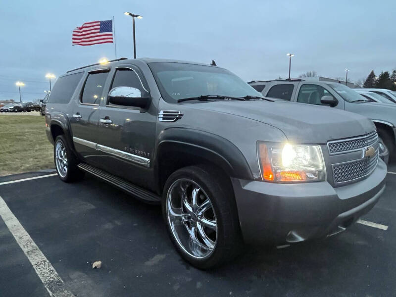 2007 Chevrolet Suburban for sale at C & I Auto Sales in Rochester MN