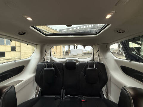 2017 Chrysler Pacifica Limited