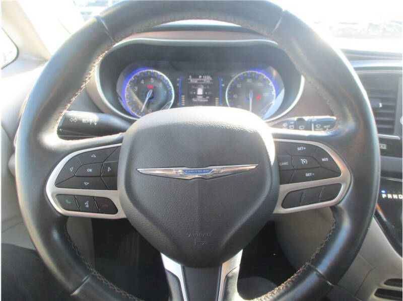 2018 Chrysler Pacifica Touring L