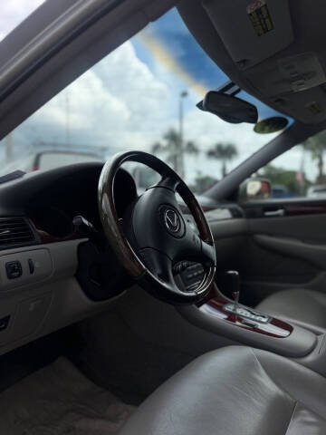 2003 Lexus ES 300