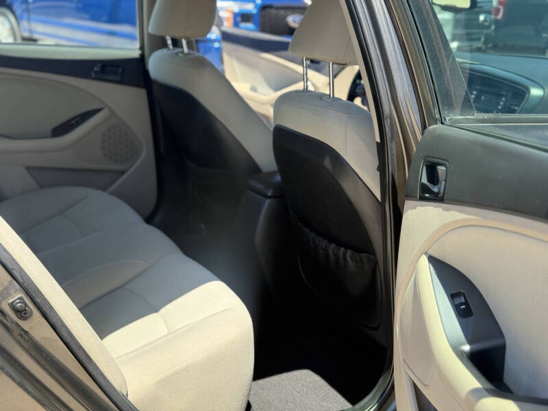 2014 Kia Optima LX