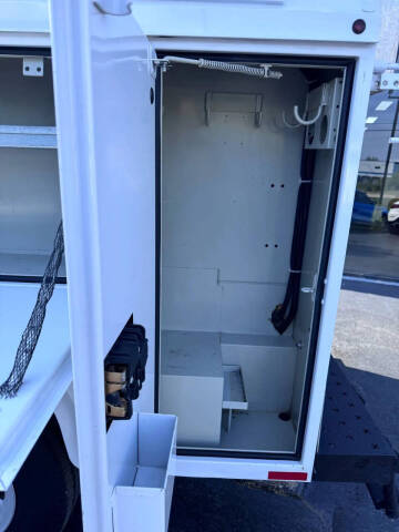 2015 Chevrolet Silverado 3500HD CC