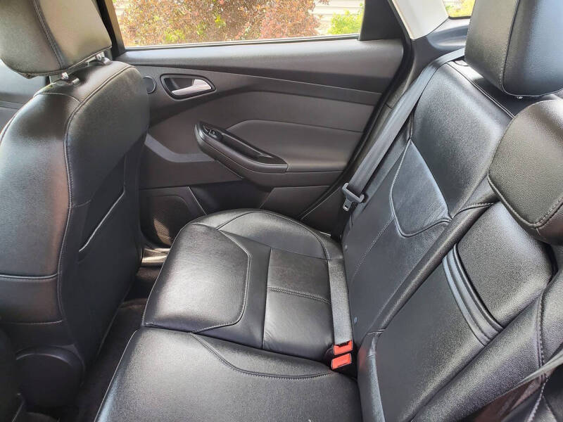 2016 Ford Focus Titanium