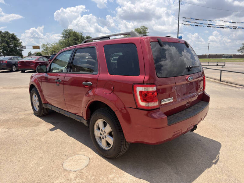 2010 Ford Escape XLT