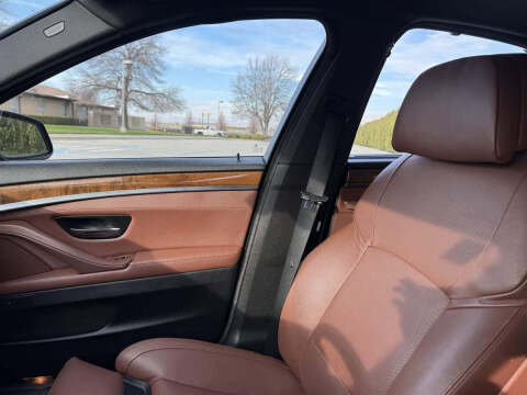 2012 BMW 5 Series 550i xDrive