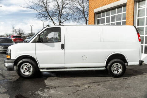 2023 GMC Savana 2500