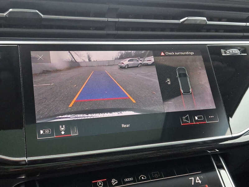 2023 Audi Q7 quattro Premium Plus 55 TFSI