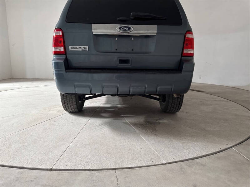 2011 Ford Escape Limited