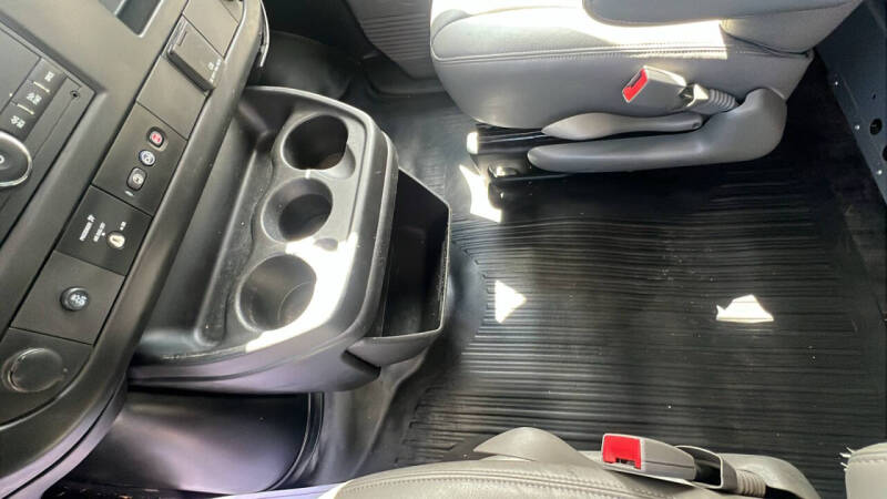 2018 Chevrolet Express 2500