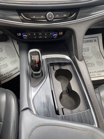 2019 Buick Enclave Essence