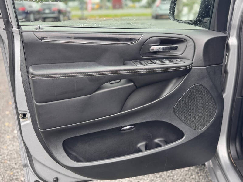 2018 Dodge Grand Caravan SE