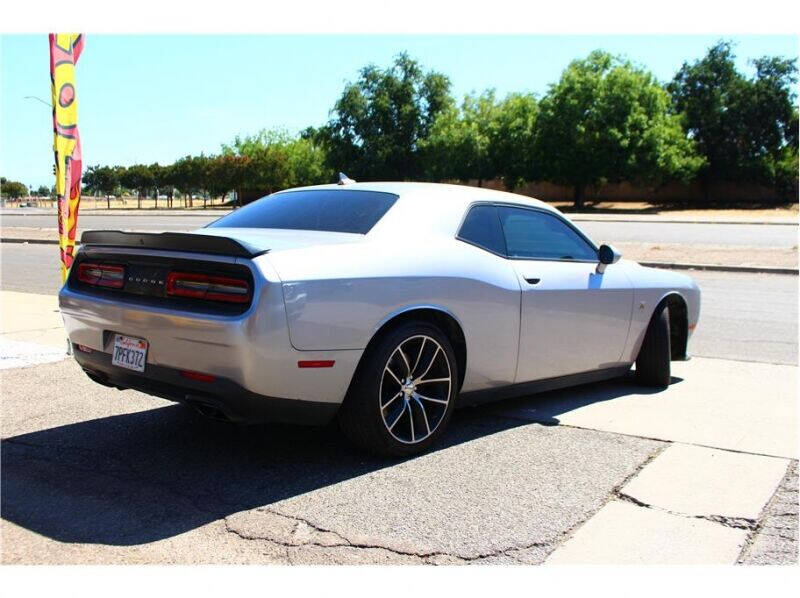 2015 Dodge Challenger