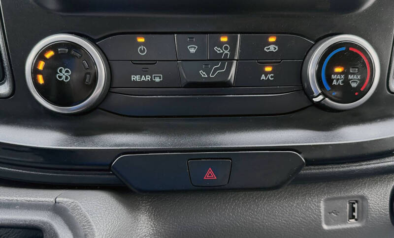 2023 Ford Transit 250