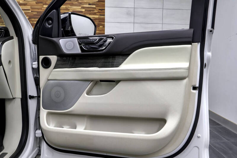 2020 Lincoln Navigator L Black Label