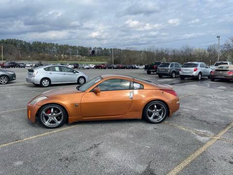 2003 Nissan 350Z for sale at Knoxville Wholesale in Knoxville TN