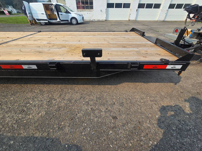 2025 ROGERS WELDING 30FT CAR HAULER