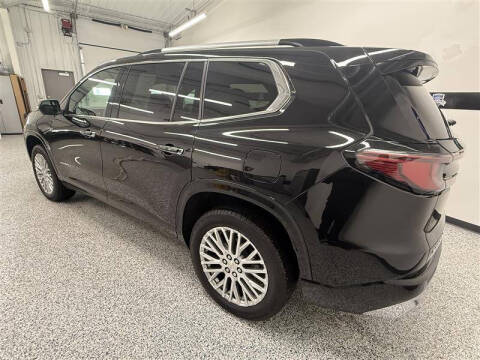 2024 GMC Acadia Denali