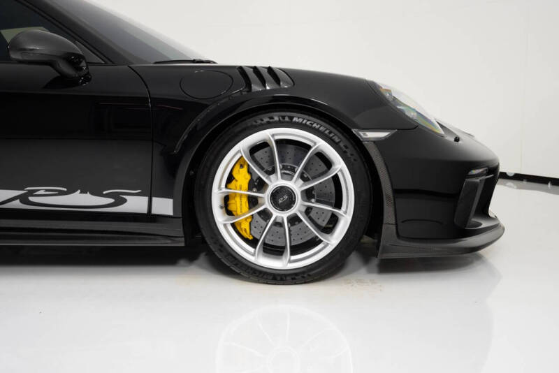 2019 Porsche 911 GT3 RS